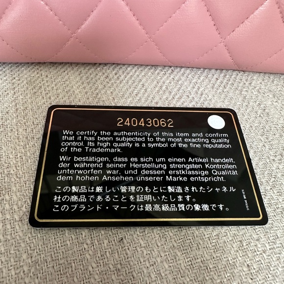 COPY - CHANEL CC Pink Quilted Leather Wallet on Chain - Picture 8 of 14